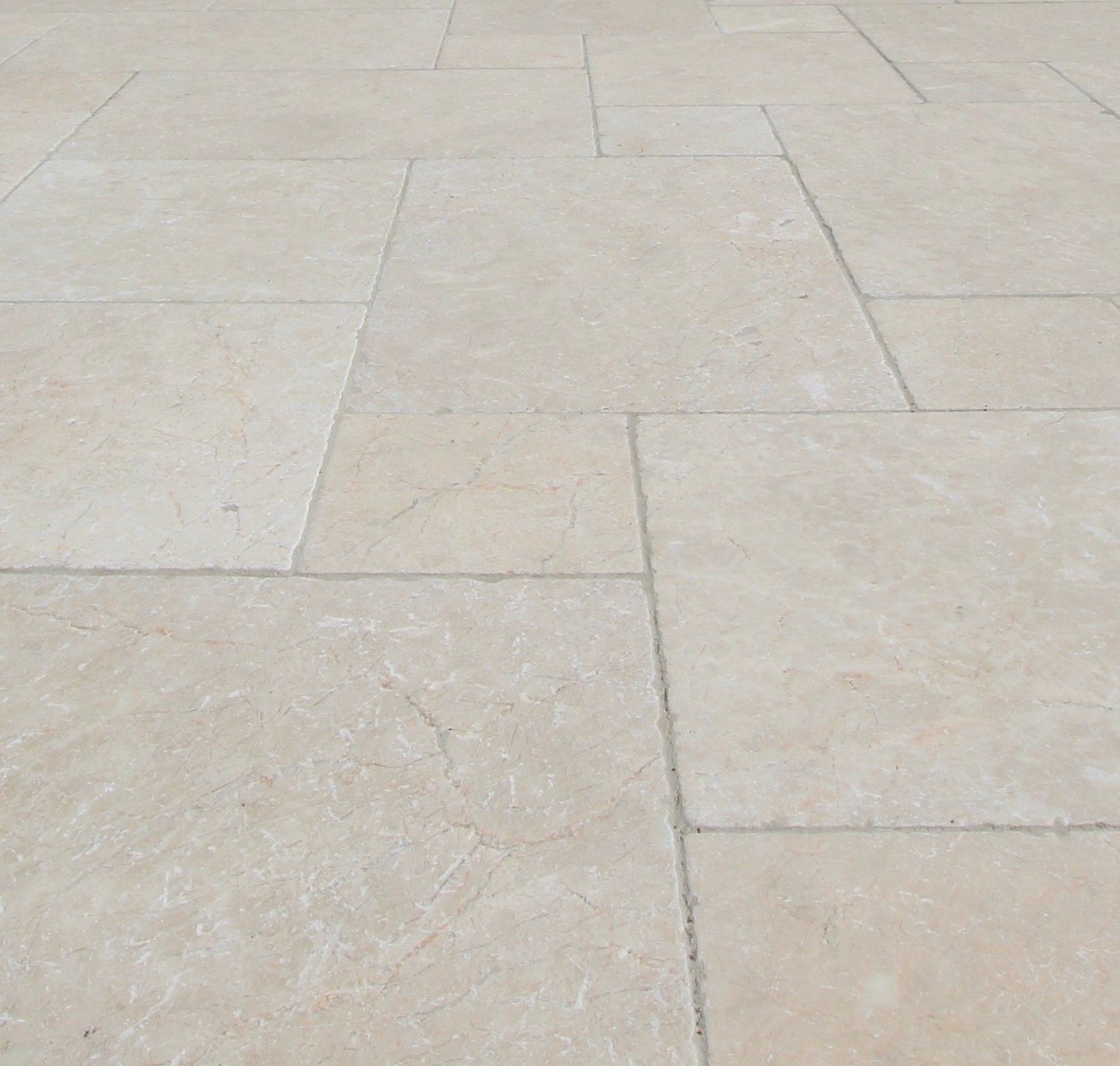 Limestone Levante Crema Antique - Product image