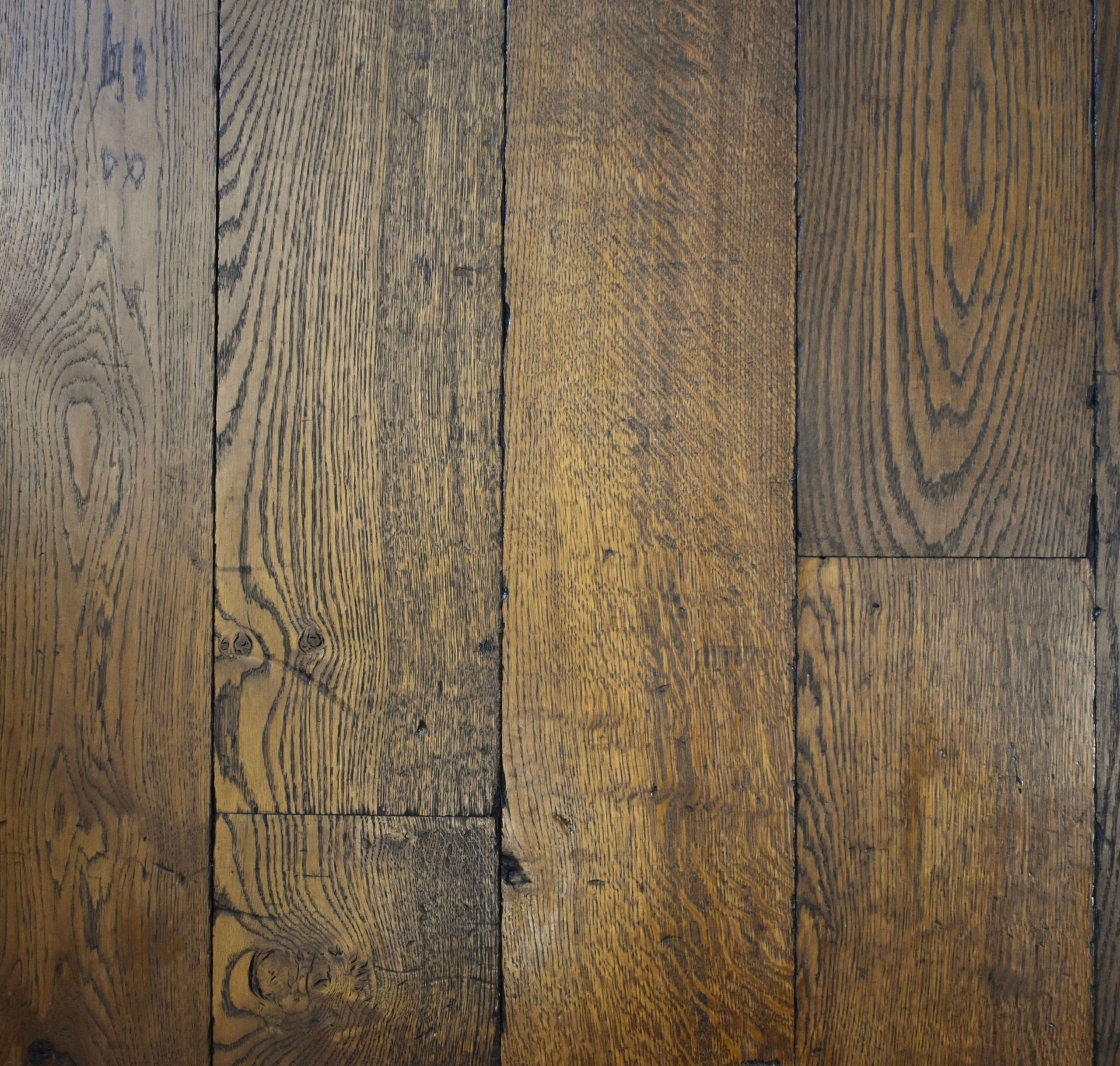 Distressed Engineered Oak - DD01EE - Product image